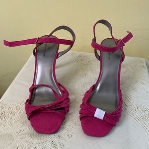 Pink women’s heels